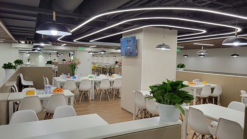 1656157508499156.jpg 食堂环境.jpg